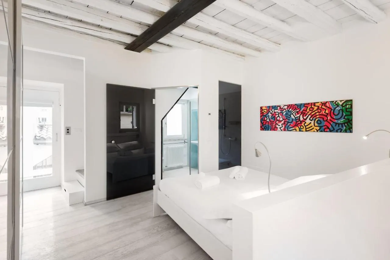 Flats4Rent Casa Tascherio Verona Apartment